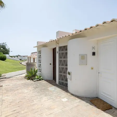 Pedras Del Rei 398 Apartment, By Hopstays * Sao Pedro (Algarve)