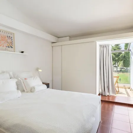 Appartement Pedras Del Rei 398 Apartment, By Hopstays *