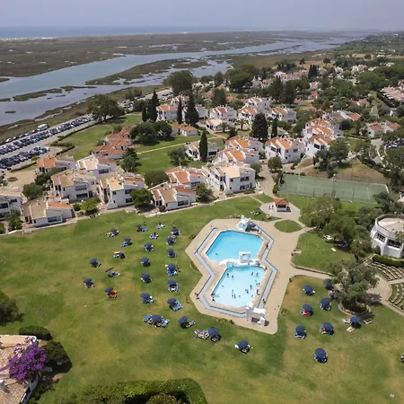 Appartement Pedras Del Rei 398 Apartment, By Hopstays *
